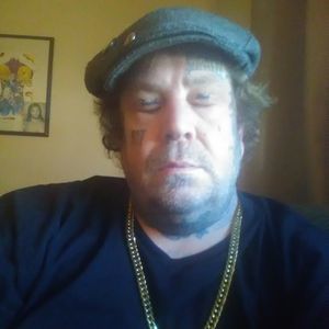 Meet your Posher, Thomas